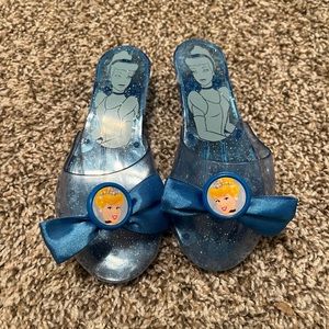 Disney dress up shoes Cinderella Rapunzel Lot Of 5 Pairs Of Shoes
